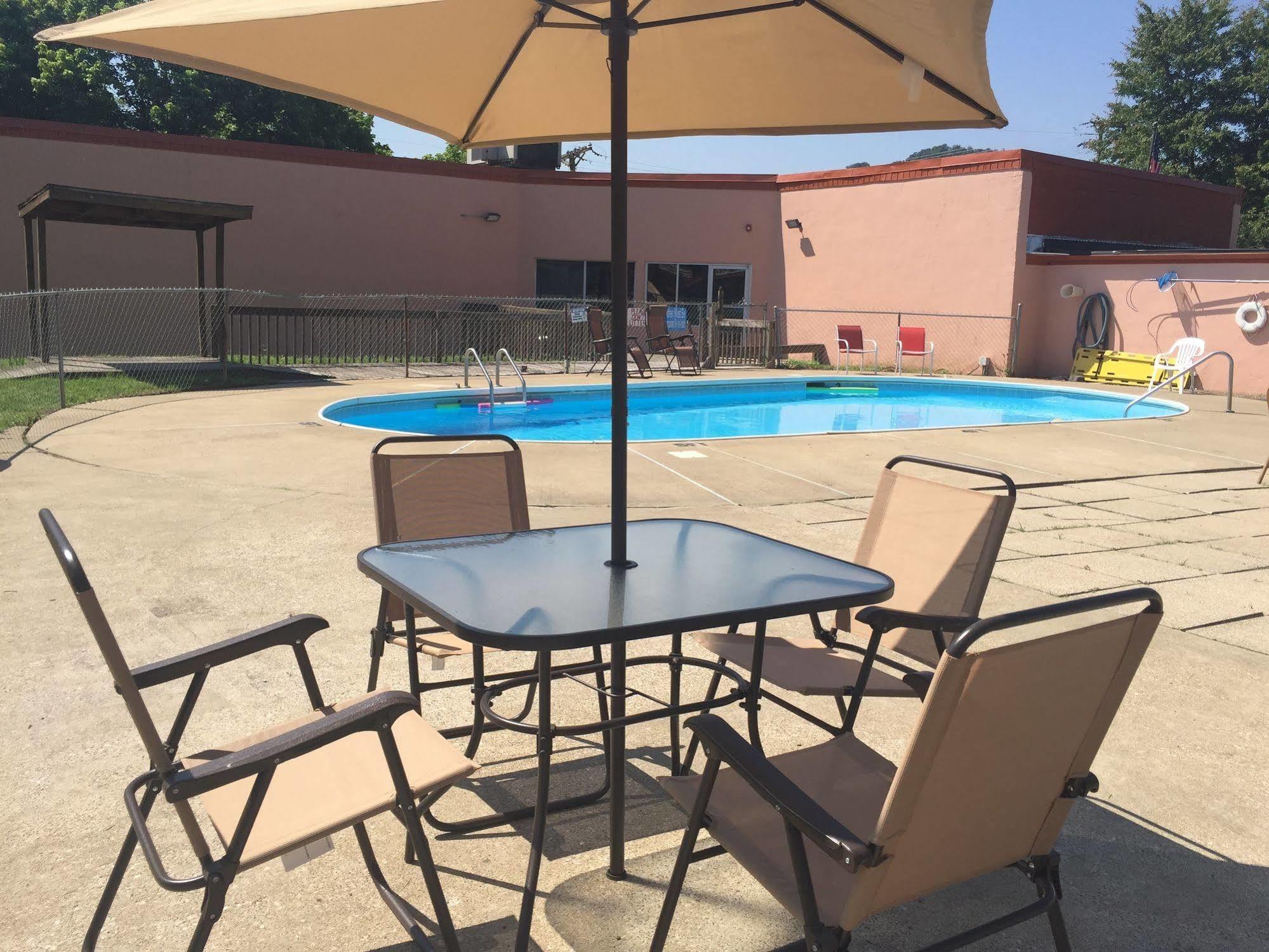 Daniel Boone Motor Inn Pikeville Ngoại thất bức ảnh